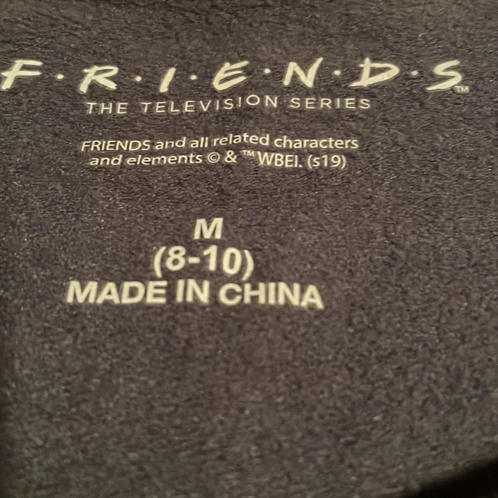 “Friends” Matching Set - Picture 4 of 5